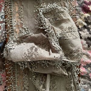 Elegant Lace Scarf in Taupe